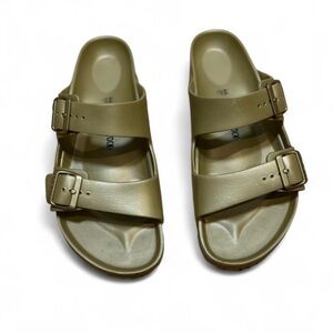 Birkenstock | Golden Buckle Sandals